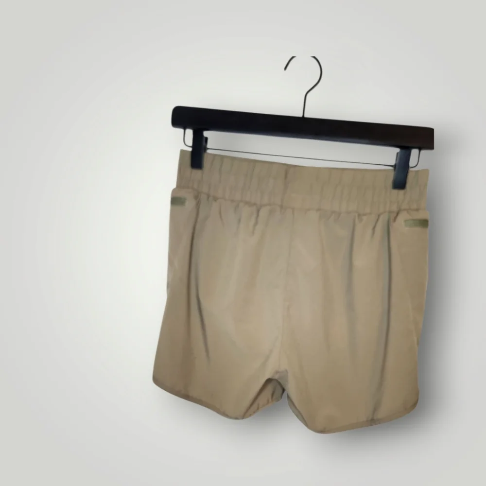 Women's athleisure shorts tan work out running shorts size small